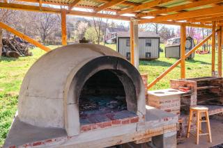 Greek Spa - Frisbee Golf - Stone fire Pizza Oven - 8
