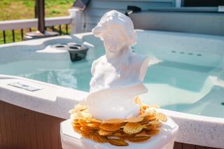 Greek Spa - Frisbee Golf - Stone fire Pizza Oven - 4