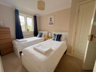 Spacious Two Bedroom Apartment in Bracknell - 8