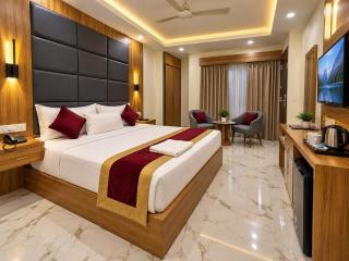 Hotel Luxe Stay Elite Delhi Airport - 4