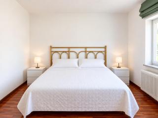 Prestige Alpine Apartment - Verzegnis Lake - 2