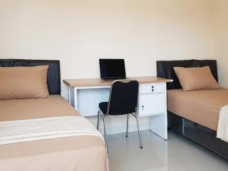 Omah Ati Guesthouse Syariah - 8