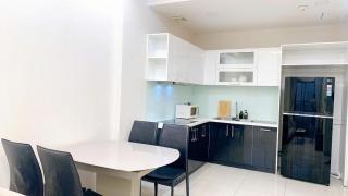 PeaceStay- Boho 2BR Retreat, Pool & City View - 8
