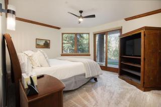 Brookside Townhome #303 - 1