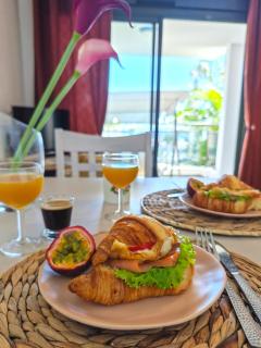Cozy and elegant studio with sea view and hotel comfort - 2