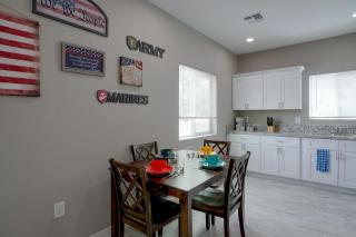 Townhome 1 Mi to Midtown & Botanical Gardens! - 5
