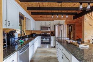Mountain view 5 bdrm Gatlinburg Cabin near downtown Arts - 6