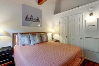 Cozy Brianhead Condo: Easy Walk to Giant Steps - 1