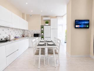 Dendrarium Park, 1BD apartment with living room, Check-in from 12,30 PM - 9