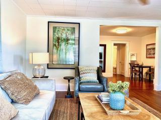 Broadway BNBs III - 1 BR Apartment -Walk to Centre - 0