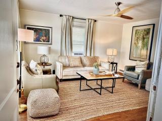 Broadway BNBs III - 1 BR Apartment -Walk to Centre - 6