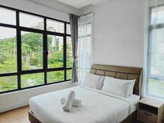 Bungalow in Solok Sungai Emas Penang - 8