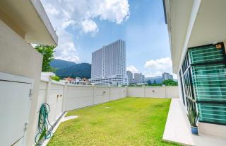 Bungalow in Solok Sungai Emas Penang - 3