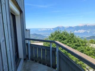 Studio cabine 4 pers avec balcon sud-ouest proche pistes - 1