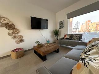 Apt with Pool, Jacuzzi, Spa and Paddle Tennis - 4