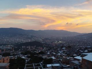 Apartamento con jacuzzi y terraza - 6