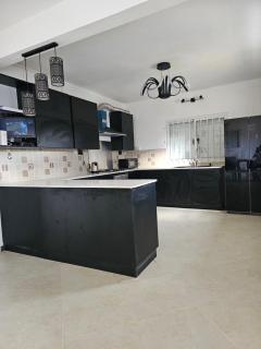 Phoenix Guest House - 1
