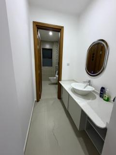 5 Star Beachfront Studio Apartment - 4