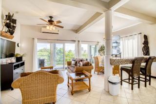 Suite A203 @ Mara Laguna - 5