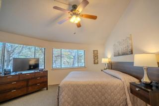 Perfect Remote Worker Hideaway near Austin with pool and hot tub No 16 Lantana - 1