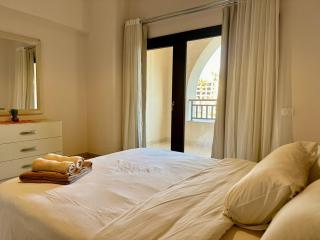 Aldau 3 bedroom With pool access - 2