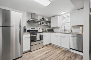 1BD 1BA Near Downtown, UIUC & Memorial Stadium - 8