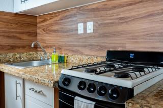 Stylish coastal condo with pool, private balcony & stunning ocean views - 7