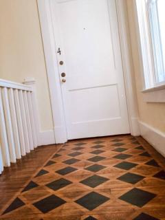 Broadway BNBs I - 1 BR Apartment - Walk to Centre - 7