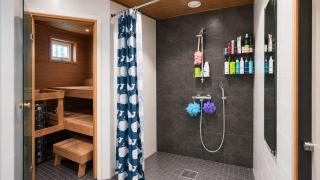 Luxury Finnish Home - Sauna, Garden & Train - 4