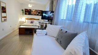 Espaço LOFT ZEN acomoda 4 pessoas com garagem coberta e cozinha com churrasqueira - Blumenau - 3