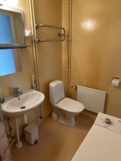 One-bedroom apartment close to amenities - 2