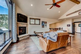Alders 4 Bedroom Townhome In East Keystone - 6
