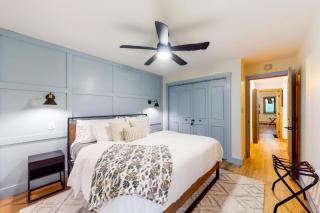 Sandstone Neighborhood 2 Bedroom Condo - Along Shuttle Route! - Vail - 2