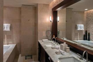 Platinum Vail Solaris 3 Bedroom Vacation Rental Set At The Base Of The Mountain Just Steps From The Gondola - 3