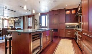 4 Bedroom + Den Luxury Residence at Solaris Residences - 5