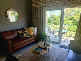 Relax & Unwind at Pont de Val Private Unit Getaway - 7
