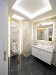 في امباير جناح فاخر مؤثث Luxury Suite - 5
