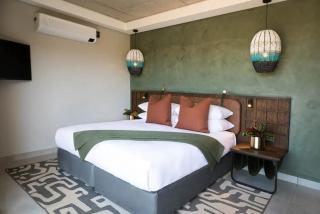 Sun City Resort, Lefika Villas, 3-Bedroom Peak - December - 8
