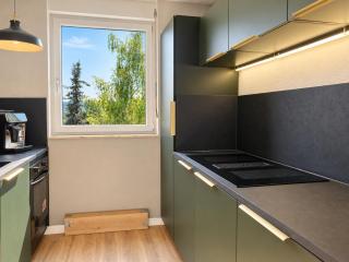 Karls Business Apartment H42 mit separatem Büro und Balkon - 2
