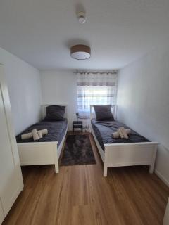Ferienwohnung in Erftstadt 2 min fußläufig zum Bahnhof, Phantasialand, Köln, Köln Messe, Eifel - 3