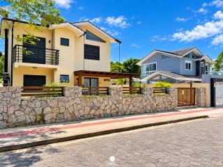 Casa Privativa com Piscina na Barra da Ferrugem/SC - 8