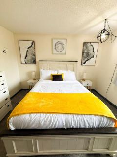 Lazy Waves-Private 2 BD2BA WPool Access-Sleeps 6 - 4