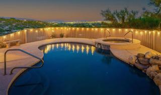 Avenida Panorama — Luxury Foothills Estate | Golf Sim + Pool | Sleeps 12 - 9