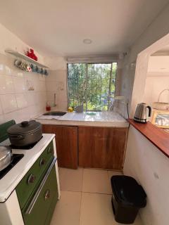 A bright little house in a central location with a wood-burning stove - 8