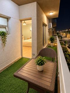 Hotel-Style 3-Bedroom Apartment Near Grand Egyptian Museum, Wasal, Madinaty, New Cairo - 5