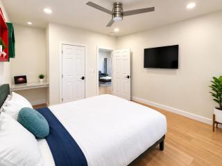Chula Vista 5BR 3BA - 7