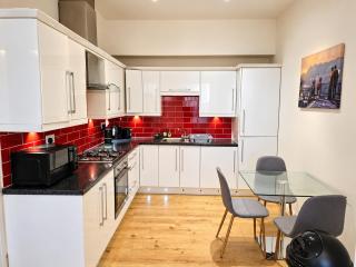 Cosy Leeds City Flat With Free Private Parking - 9