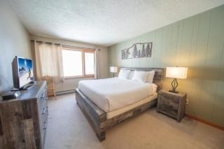 2 Bedroom Mountain Condo In Lakeside Village Near Keystone Lake With Complimentary Shuttle Service - 5