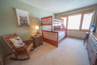 2 Bedroom Mountain Condo In Lakeside Village Near Keystone Lake With Complimentary Shuttle Service - 2