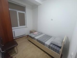 One peaceful room for relaxation - 9